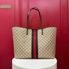 Load image into Gallery viewer, Tribeca Tote
