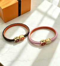 Load image into Gallery viewer, Logo Bracelet
