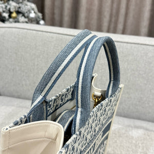 Book Tote