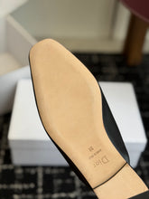 Load image into Gallery viewer, Leather Loafers
