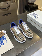 Load image into Gallery viewer, Check Trainers
