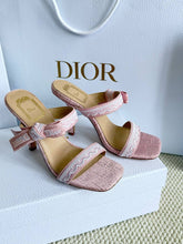 Load image into Gallery viewer, Cotton Sandals
