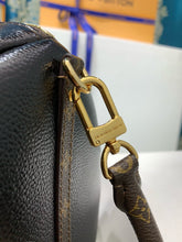 Load image into Gallery viewer, Express Large Bag
