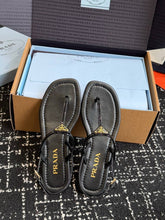 Load image into Gallery viewer, Leather Sandals
