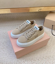 Load image into Gallery viewer, Logo Trainers
