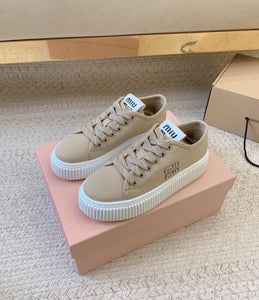Logo Trainers