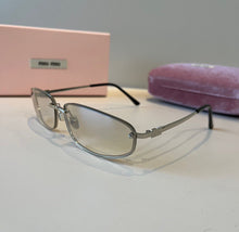 Load image into Gallery viewer, Logo Sunglasses
