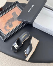 Load image into Gallery viewer, CC Sandals
