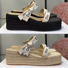 Load image into Gallery viewer, Cotton Wedges

