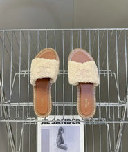 Load image into Gallery viewer, Leather Sandals
