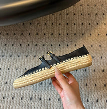 Load image into Gallery viewer, Ballerina Pumps
