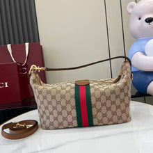 Load image into Gallery viewer, Ophidia Vanity
