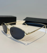Load image into Gallery viewer, Logo Sunglasses
