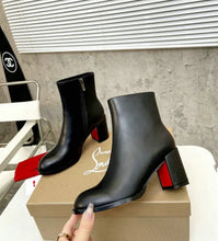 Load image into Gallery viewer, Leather Boots
