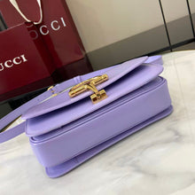 Load image into Gallery viewer, Siena Shoulder Bag
