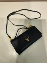 Load image into Gallery viewer, Leather Clutch
