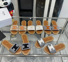 Load image into Gallery viewer, Triomphe Sandals
