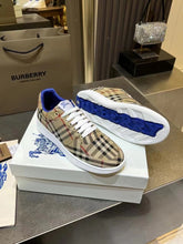 Load image into Gallery viewer, Check Trainers
