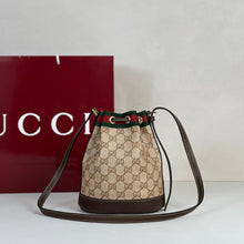 Load image into Gallery viewer, Venice Mini Bucket Bag
