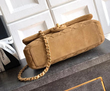 Load image into Gallery viewer, Suede Flap Bag
