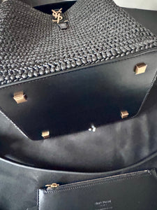 Le 37 Raffia