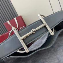 Load image into Gallery viewer, Beatrix Tote
