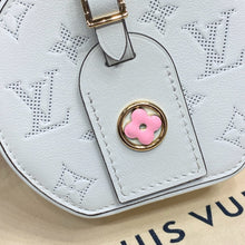 Load image into Gallery viewer, Mini Boite Chapeau
