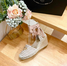 Load image into Gallery viewer, Logo Wedge Espadrilles
