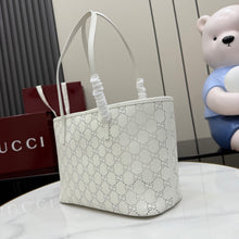 Load image into Gallery viewer, Tribeca Tote Small

