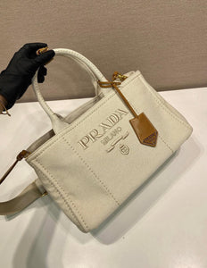 Linen Tote