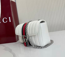 Load image into Gallery viewer, Marmont Small Shoulder Bag
