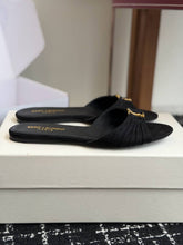 Load image into Gallery viewer, Suede Sandals
