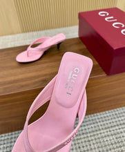 Load image into Gallery viewer, Thong Sandals
