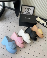 Load image into Gallery viewer, CC Sandals
