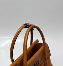 Load image into Gallery viewer, Solitaire Bag
