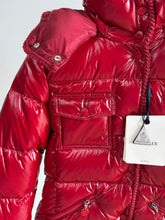 Load image into Gallery viewer, Glareins Jacket
