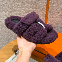 Load image into Gallery viewer, Chypre Sandals
