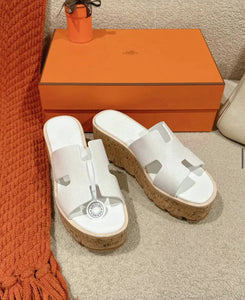 Eze Sandals