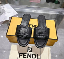 Load image into Gallery viewer, Baguette Sandals
