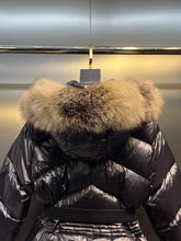 Load image into Gallery viewer, Down Jacket
