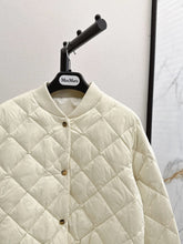 Load image into Gallery viewer, The Cube Reversible Jacket
