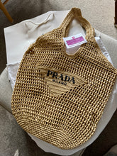 Load image into Gallery viewer, Crochet Tote
