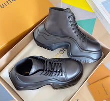 Load image into Gallery viewer, Archlight Shoes
