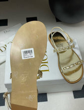 Load image into Gallery viewer, Diorissime Sandals
