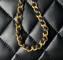 Load image into Gallery viewer, CC Chain Bag
