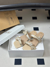 Load image into Gallery viewer, Cotton Sandals
