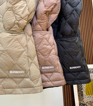 Load image into Gallery viewer, Quilted Jacket
