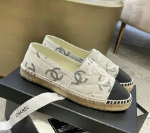 Load image into Gallery viewer, CC Espadrilles
