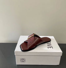 Load image into Gallery viewer, Leather Sandals
