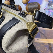 Load image into Gallery viewer, Rider Bag
